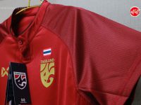 รีวิว เสื้อฟุตบอลทีมชาติไทย Thailand Nation Team Replica Jersey 2018 CHANGSUEK THE GENESIS by Warrix